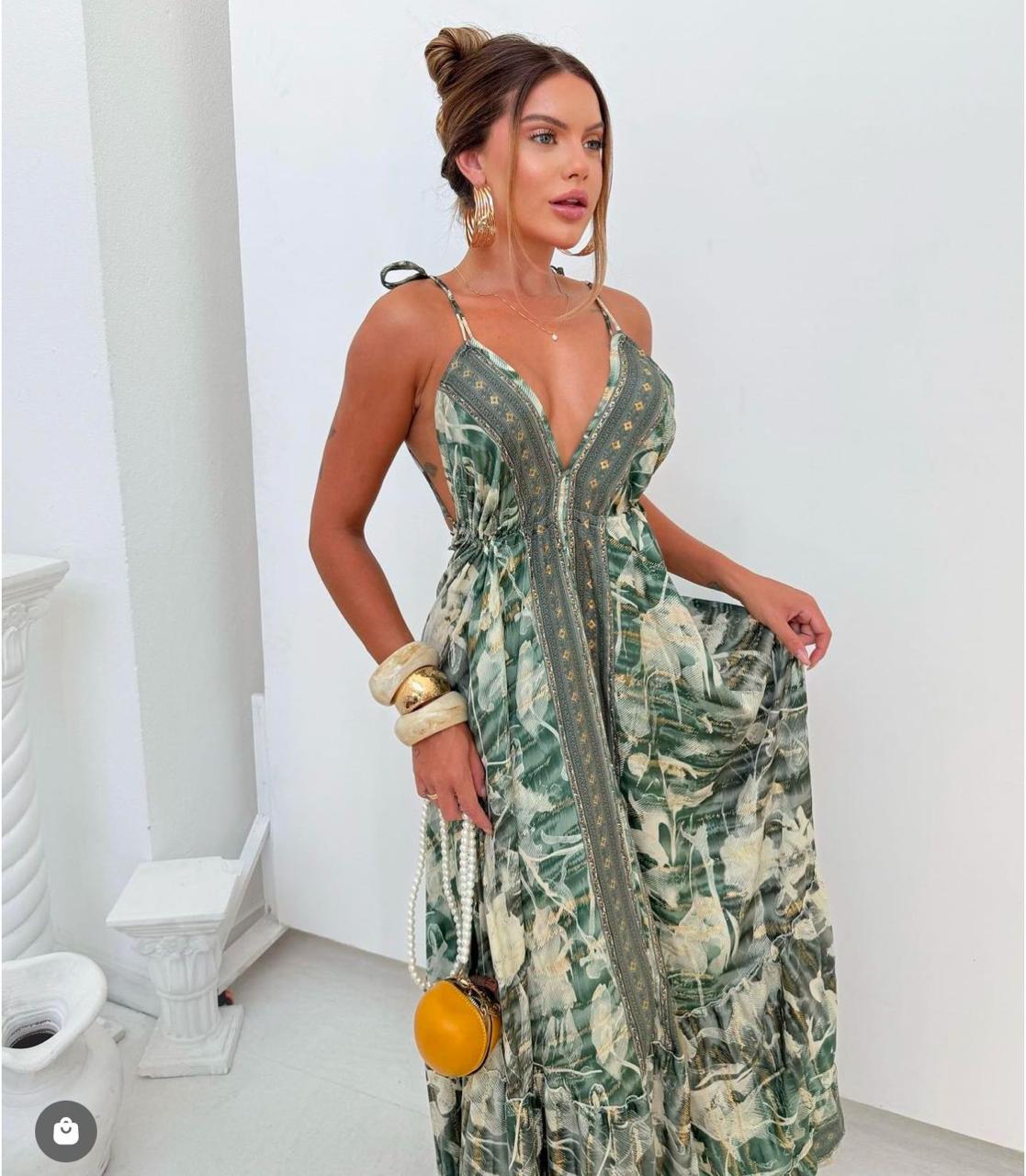 Vestido Seda Costas Nua